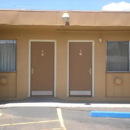 Snow Peak Inn-3